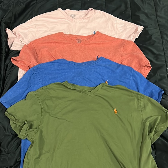 Lot of 4 V-Neck polo t-shirts - Picture 1 of 13